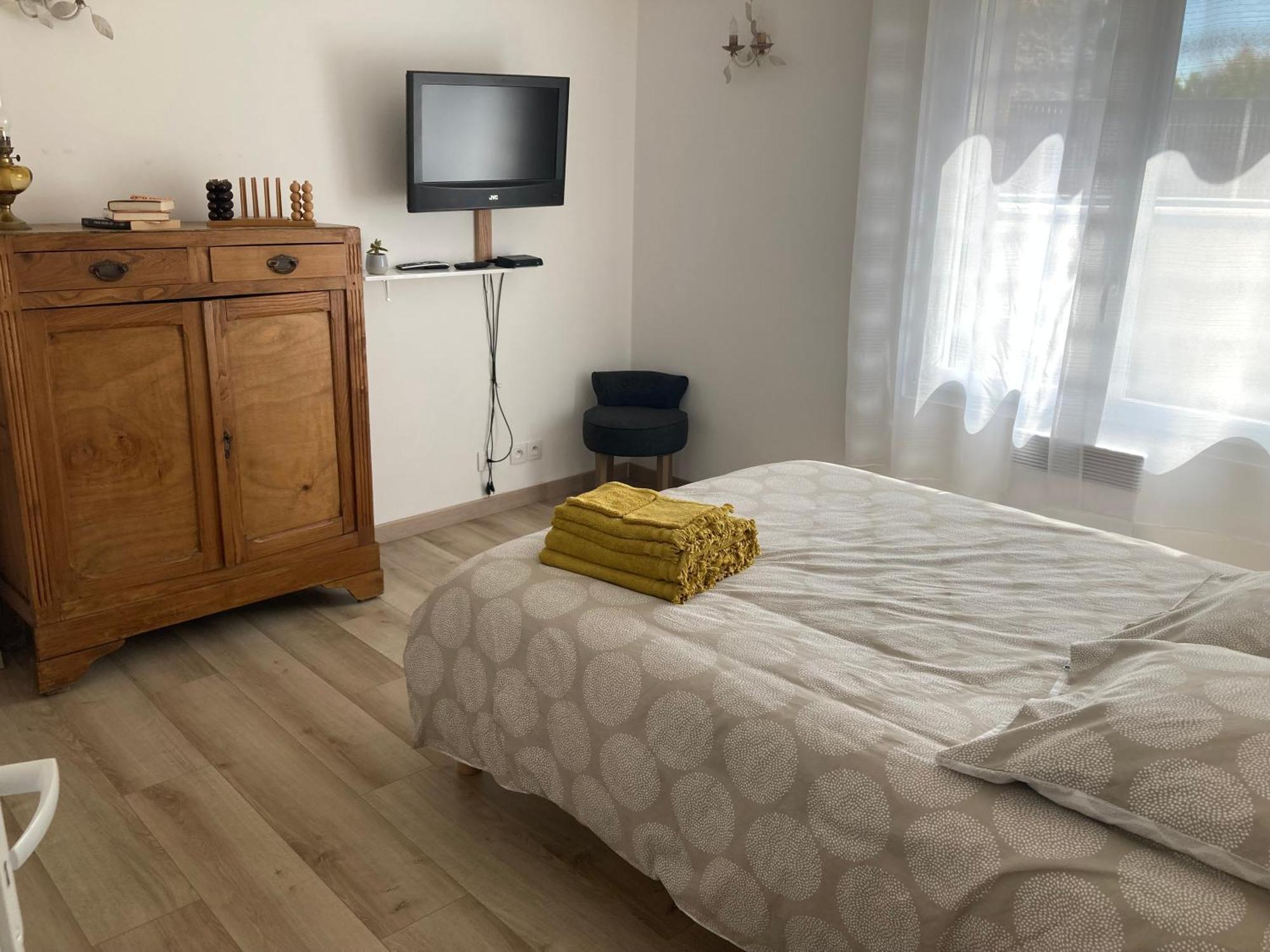 Hotel Chez Val Et Phil La Voulte-sur-Rhone Esterno foto